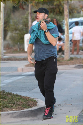 Chris Martin in Malibu 09/02/2016