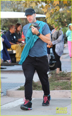 Chris Martin in Malibu 09/02/2016