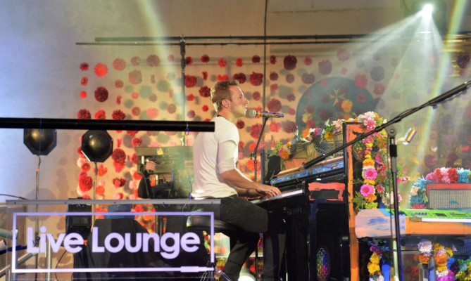 Chris Martin - BBC Radio 1 LIVE LOUNGE