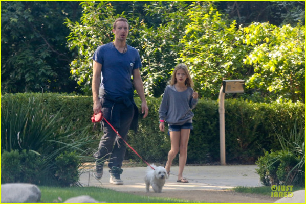 Chris Martin in Los Angeles 11/04/2013