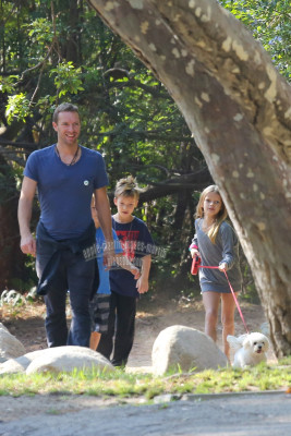 Chris Martin in Los Angeles 11/04/2013