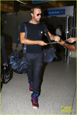 Chris Martin at LAX 09/06/2014