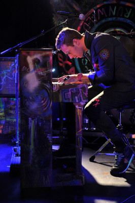 Chris Martin - BBC Radio 2 12/06/2011