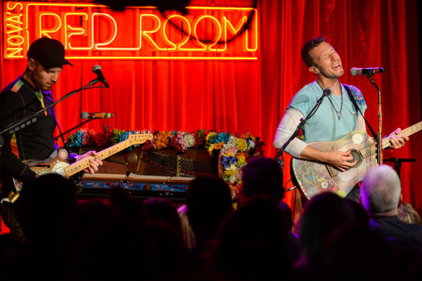 Chris Martin pic #934216