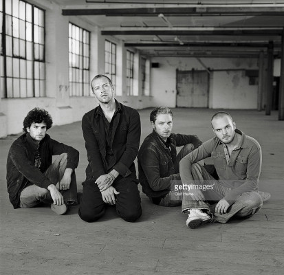 Chris Martin - Olaf Heine Photoshoot in London 09/08/2003