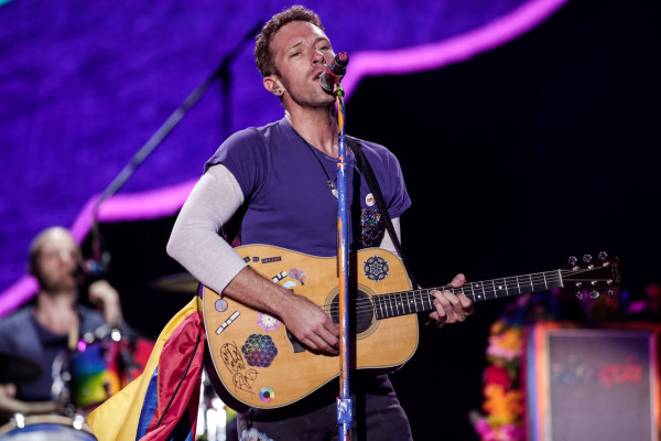 Chris Martin in Bogota, Colombia 04/13/2016