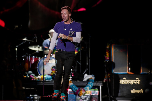 Chris Martin in Bogota, Colombia 04/13/2016