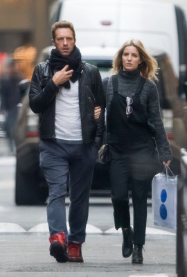 Chris Martin - Paris 10/18/2015