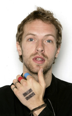 Chris Martin - X&amp;Y Promotional by Dave Hogan 05/19/2005