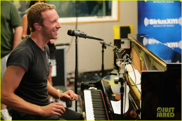 Chris Martin pic #918009