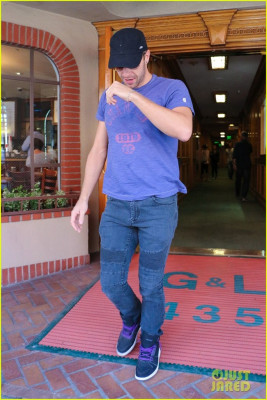 Chris Martin pic #898623