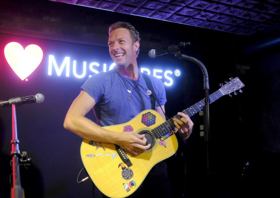 Chris Martin pic #922087