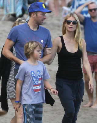 Chris Martin pic #927527