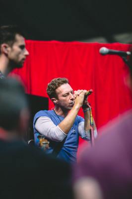 Chris Martin pic #911038
