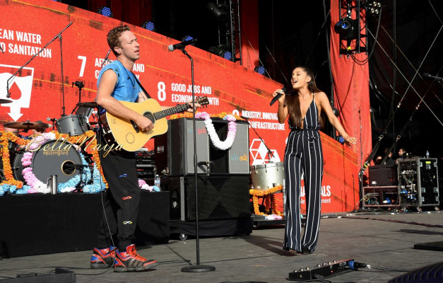 Chris Martin pic #912527