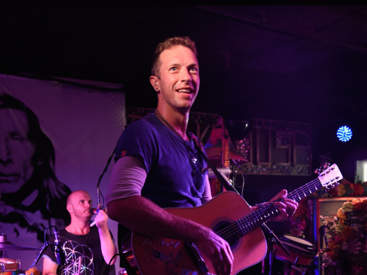 Chris Martin pic #910852