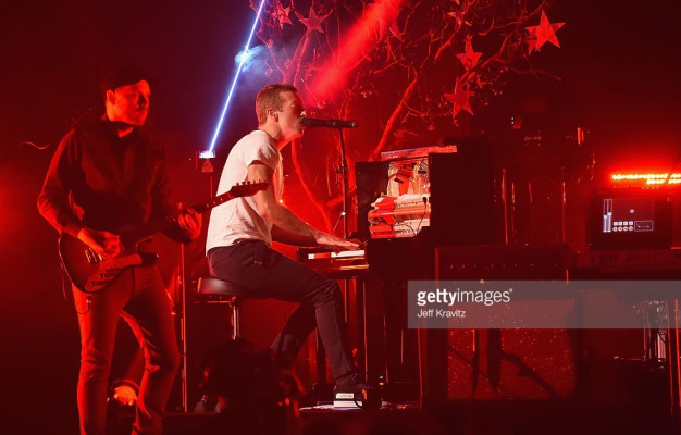 Chris Martin pic #926025