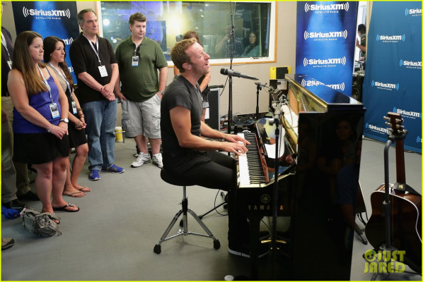Chris Martin pic #915463
