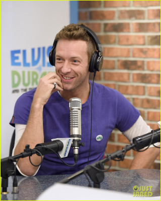 Chris Martin - Elvis Duran and the Morning Show in New York 11/24/2015