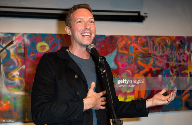Chris Martin - Mylo Xyloto Artwork Exhibition 12/28/2012