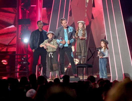 Chris Martin at iHeartRadio Music Awards 03/05/2017