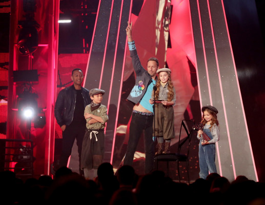 Chris Martin at iHeartRadio Music Awards 03/05/2017
