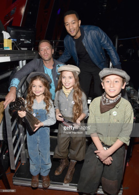 Chris Martin at iHeartRadio Music Awards 03/05/2017