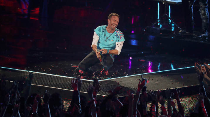 Chris Martin at iHeartRadio Music Awards 03/05/2017