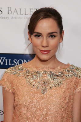 Christa B. Allen pic #812000