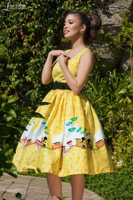 Christian Serratos pic #980544