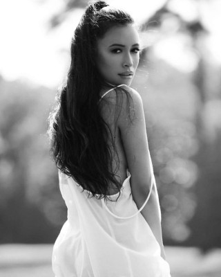 Christian Serratos pic #1156759