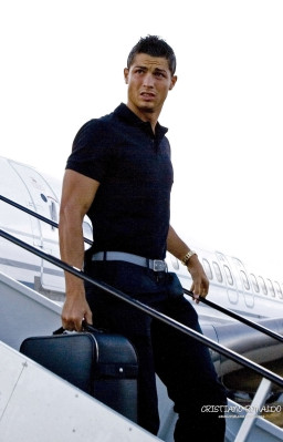 Cristiano Ronaldo pic #569366