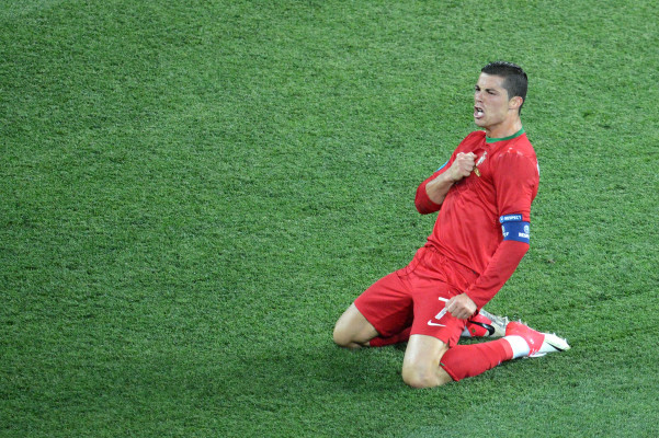 photo 17 in Cristiano Ronaldo gallery [id550597] 2012-08-21 00:00:00