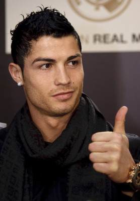 photo 9 in Ronaldo gallery [id224285] 2009-12-21 00:00:00