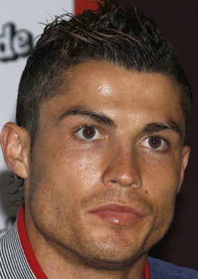 photo 3 in Cristiano Ronaldo gallery [id499696] 2012-04-20 00:00:00