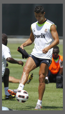 Cristiano Ronaldo pic #569359
