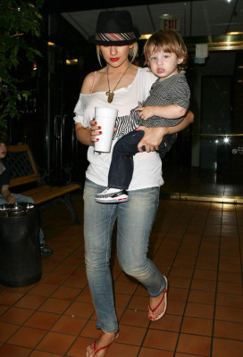 Christina Aguilera pic #492159