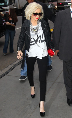 Christina Aguilera pic #497000