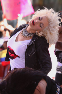 Christina Aguilera pic #811975