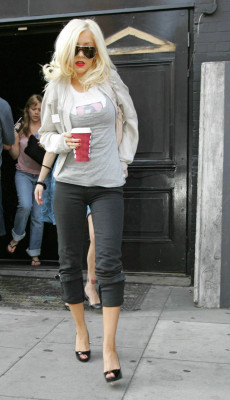 Christina Aguilera pic #134077