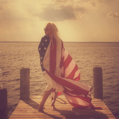 Christina Aguilera – Social Media Pics 