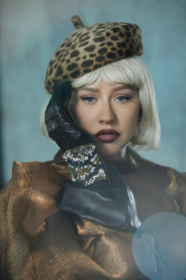 Christina Aguilera by Dennis Leupold for L'Officiel // 2020