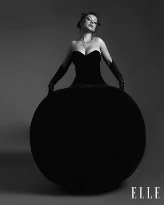 Christina Aguilera by Benjo Arwas for Elle Mexico (February 2022)