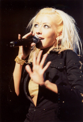 Christina Aguilera pic #550121