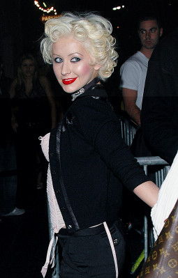Christina Aguilera pic #900791
