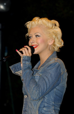 Christina Aguilera pic #545237