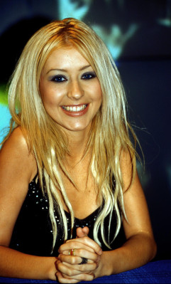 Christina Aguilera pic #430055