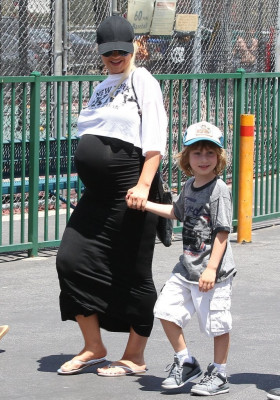 Christina Aguilera pic #750105