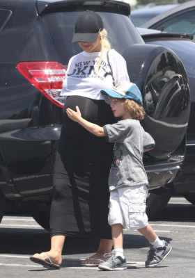 Christina Aguilera pic #750112