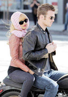 Christina Aguilera pic #445504